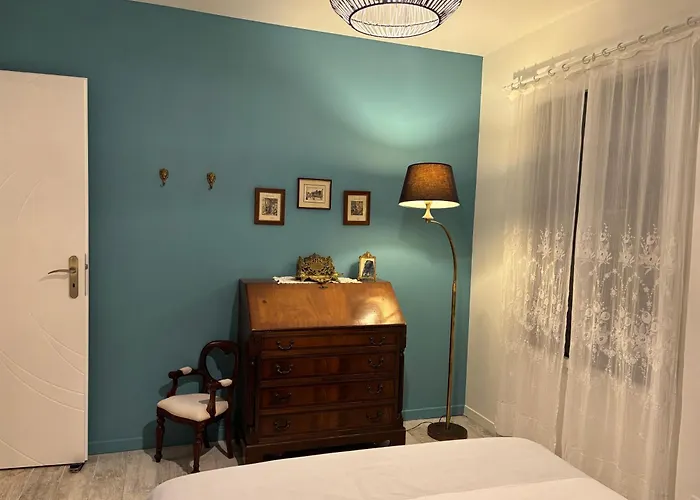 La Perle لو ماثيز